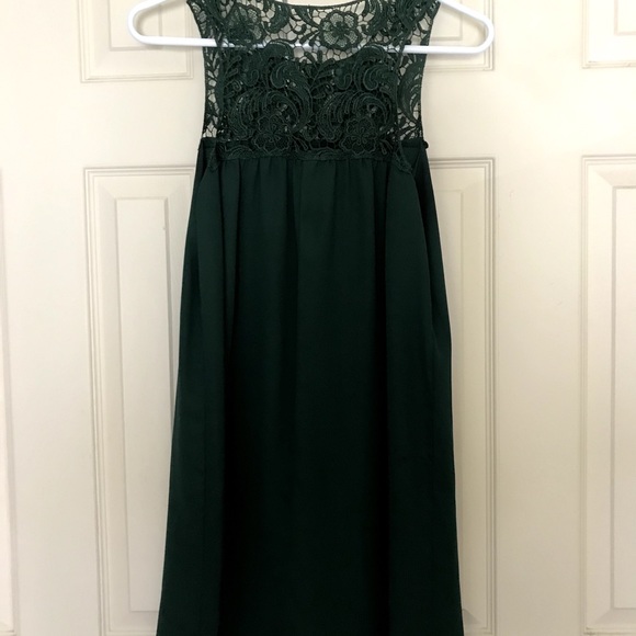 Green Lace Charolette Russe Dress - Picture 3 of 3